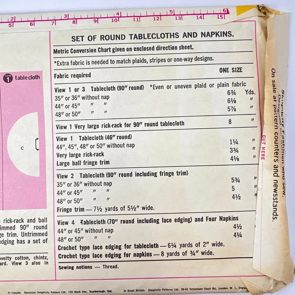 Simplicity 5474 Round Tablecloth and Napkins Sewing Pattern Vintage 1973‎ Uncut